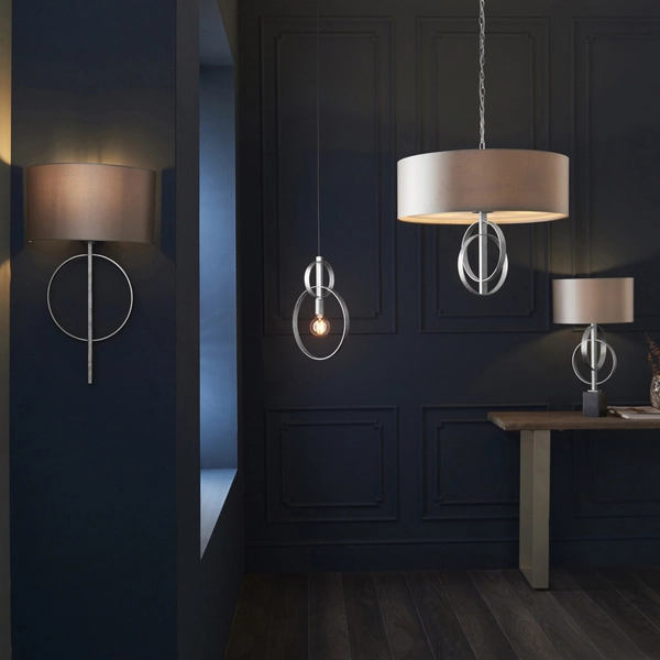 Ścienna lampa abażurowa L&-195214 Light& do salonu antyczna srebrna