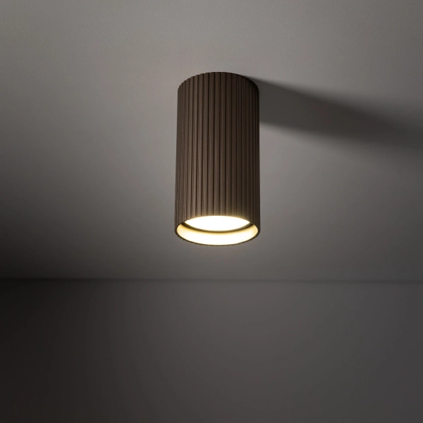 Podsufitowa lampka spot Tune 11027 tubka ryflowana brązowy