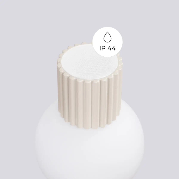 Kulista lampa ścienna HALO SL.1717 do łazienki IP44 beżowa biała