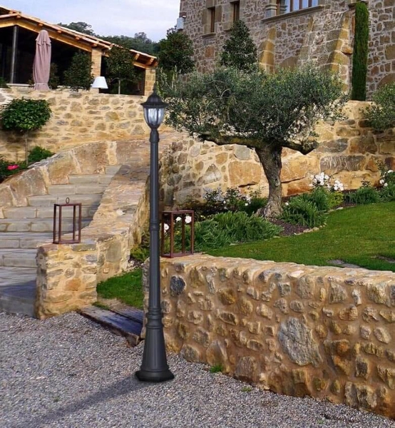 Zewnętrzna lampa Vasco K-7007B/1N CZARNY stojąca czarna