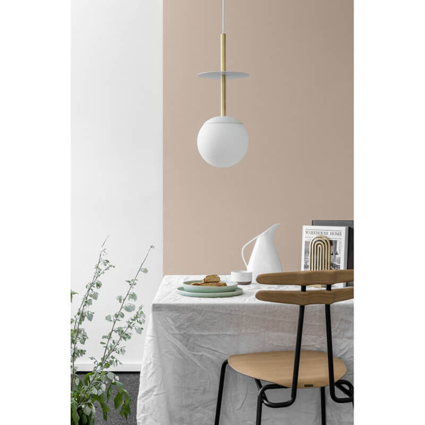 Lampa zwisowa do przedpokoju Plaat PLA131P0 okrągła biała mosiądz