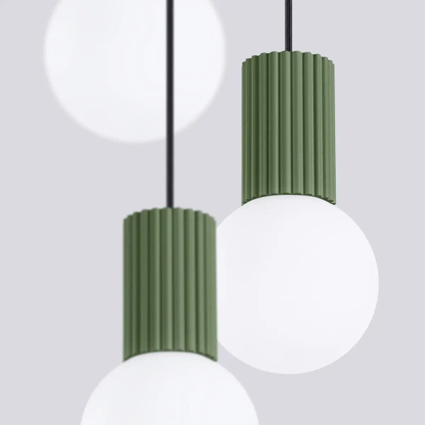 Jadalniana lampa wisząca HALO SL.1725 ryflowana kule białe oliwkowe