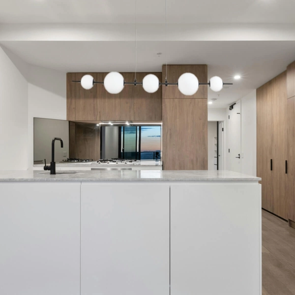 Kulista lampa wisząca MILA ST-CP241222-5L LED 27W 3000K kule białe czarne