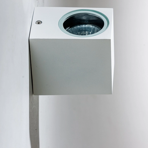 Natynkowa lampa Rimini AZ4313 IP54 kostka outdoor biała