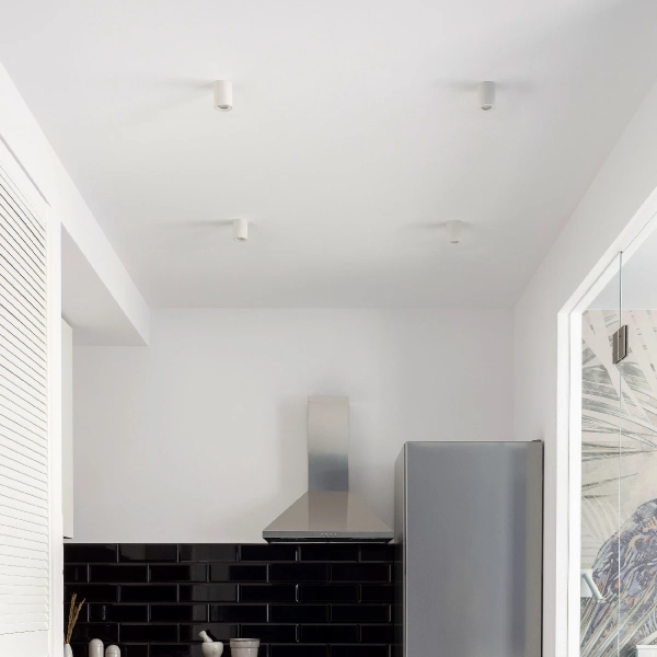 Sufitowa lampa natynkowa Ligno 10932 tuba okrągły IP44 biały