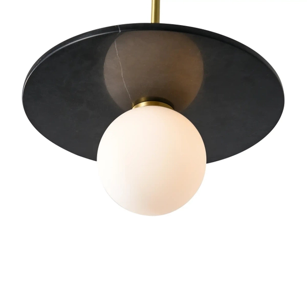 Marmurowa lampa wisząca Bilo PL0136-BK Yaskr kula biała czarna mosiądz