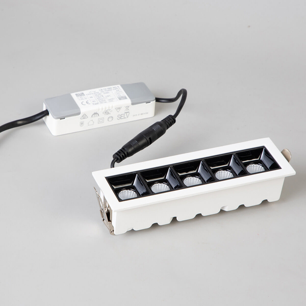 Ruchome oczko podtynkowe Plus LP-1506/1RS BK LED 3-7W zmienna barwa czarna