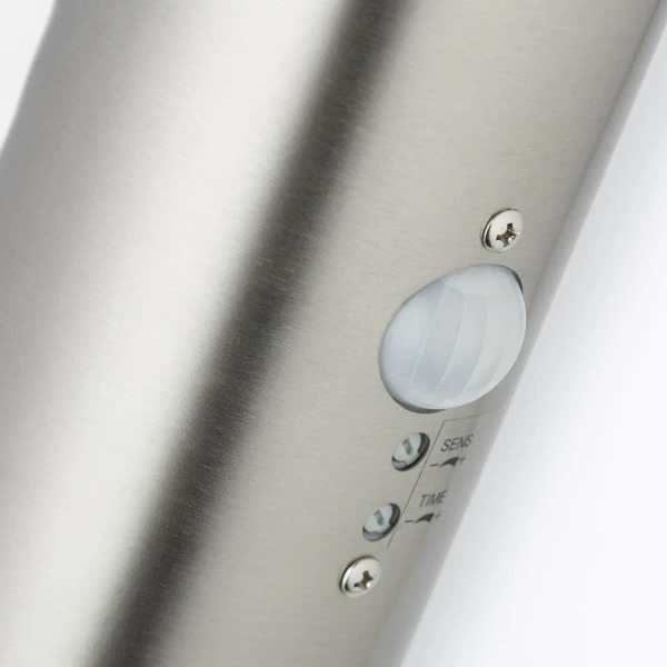 Zewnętrzny kinkiet ścienny Bole G46798/82 tubka IP44 srebrna