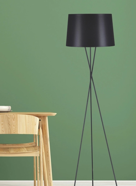 Salonowa lampa podłogowa Remi K-4353 z abażurem czarna