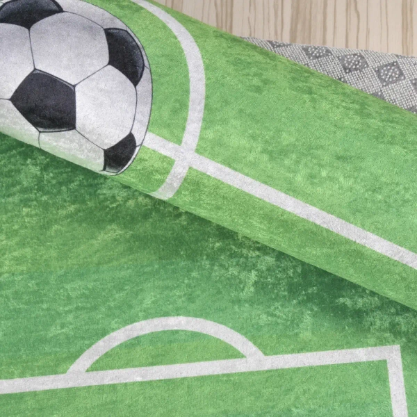 Sypialniany dywan do pokoju dziecięcego Boisko 323033 piłka nożna zielony