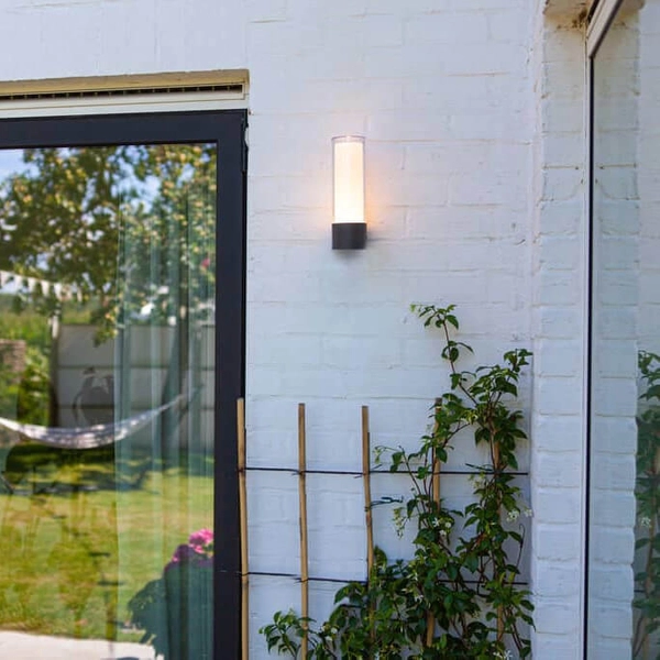 Zewnętrzna lampa ścienna Dropa 5000501118 LED 9,5W 2700-6500K IP44 czarna