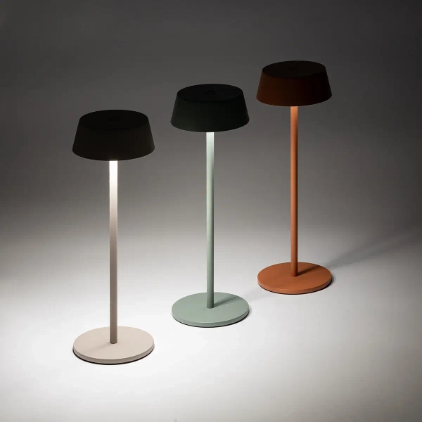 Zewnętrzna stołowa lampa AMY 11533 LED 2W 3000K IP54 piaskowy