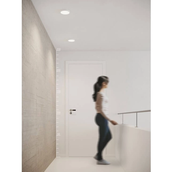 Czarna lampa wpuszczana Slim LED 12W łazienkowa okrągła