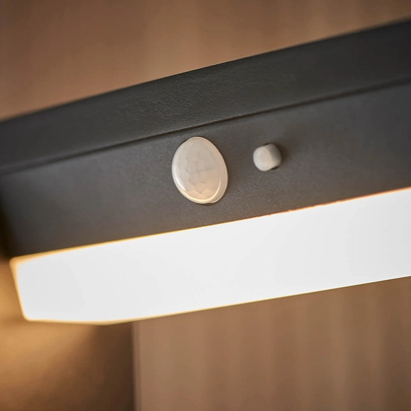 Stojąca lampa solarna Dannah 96936 LED 5,88W 3000K IP44 czarny