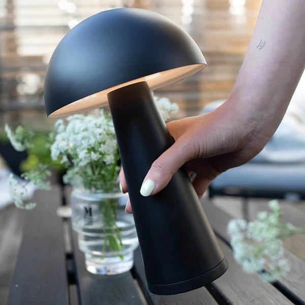 Ogrodowa lampka na stół Fungi 108655 Markslojd IP44 grzybek czarny