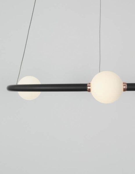 3-punktowa lampa wisząca Fria do jadalni LED 36W 3000K czarna biała