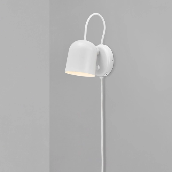 Pojedyncza lampa ścienna Angle 2120601001 DFTP obracana do salonu biała