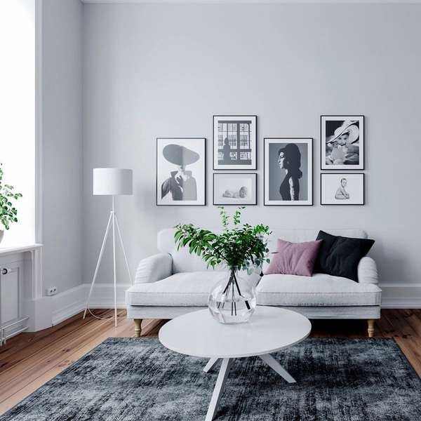 Podłogowa lampa abażurowa Rina stojąca na trójnogu biała