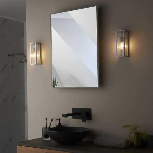 Elewacyjna lampa Newham 96221 Endon IP44 transparentna chrom