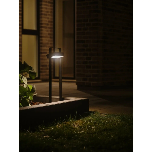Regulowany słupek solarny Saulio 2518268003 LED 4,45W 3000K IP44 czarny