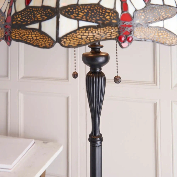 Podłogowa lampa szklana Dragonfly 70940 tiffany z włącznikiem kolorowa