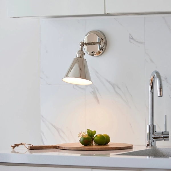 Regulowany kinkiet ścienny z włącznikiem Hal 98716 retro srebrny