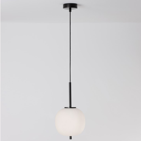 Kulista lampa wisząca Marc LE42721 czarna ze szkła nad wyspę do kuchni