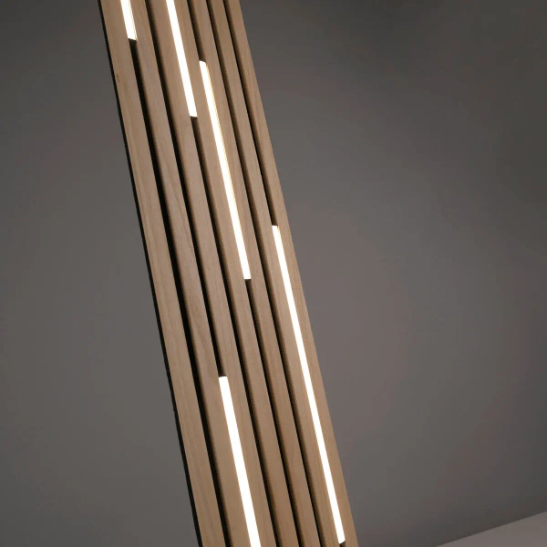 Stojąca lampa z pilotem Q-AKUSTIK brązowa 822-79 1xLED 30W 2700-5000K drewniana
