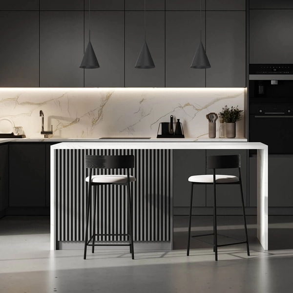 Salonowa lampa wisząca Capital MLP0964 Milagro trójkątna czarny