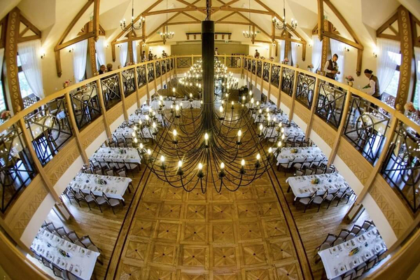 Pałacowy żyrandol Perseo KP-01 do restauracji czarny