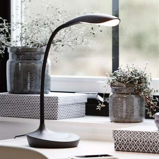 Stojąca LAMPA stołowa SWAN 106094 Markslojd biurkowa LAMPKA gabinetowa LED 4,6W 3000K z wbudowanym portem USB czarna