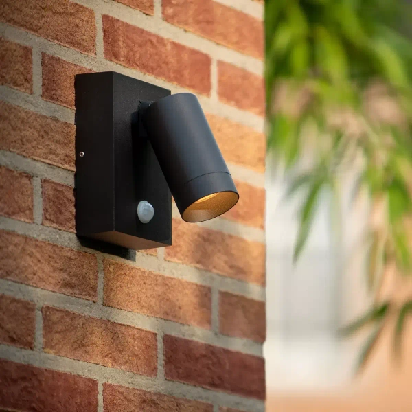 Kinkiet na ścianę z czujnikiem TAYLOR 09831/01/30 IP54 ściemniana czarna