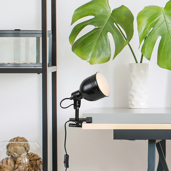 Loftowa lampa na klips Flint 3092  czarna lampka ruchoma z włącznikiem