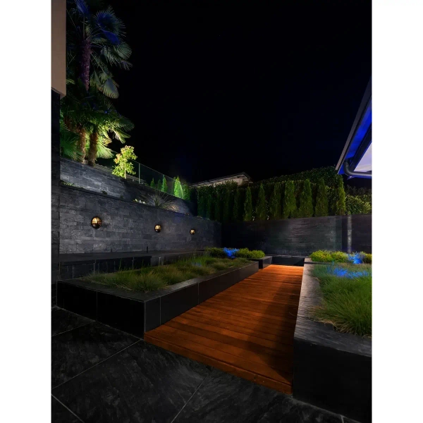 Elewacyjna lampa ścienna CASVELO LE75256 na taras IP65 antracyt