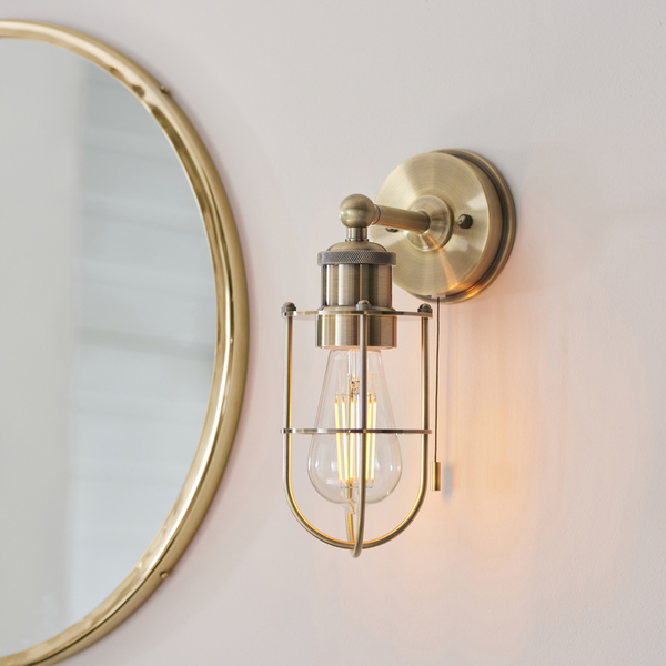 Marynistyczna lampa ścienna L&-199952 Light& do łazienki IP44 mosiądz