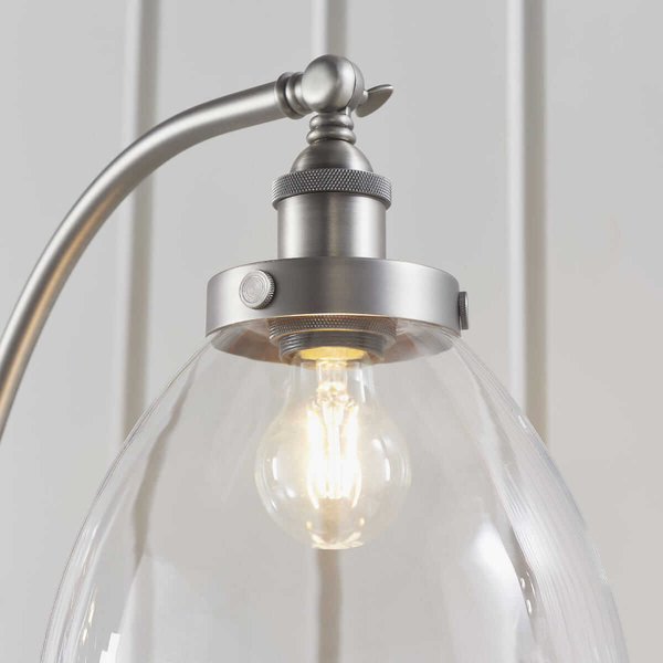 Pokojowa lampa podłogowa Hansen 91741 Endon srebrna przezroczysta
