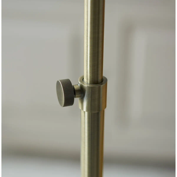 Klasyczna lampa podłogowa Pharmacy 114204 regulowana mosiądz