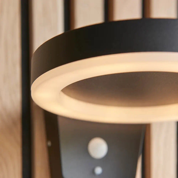 Kinkiet zewnętrzny Ebro 96933 LED 5,88W 3000K IP44 czujnik czarny biały