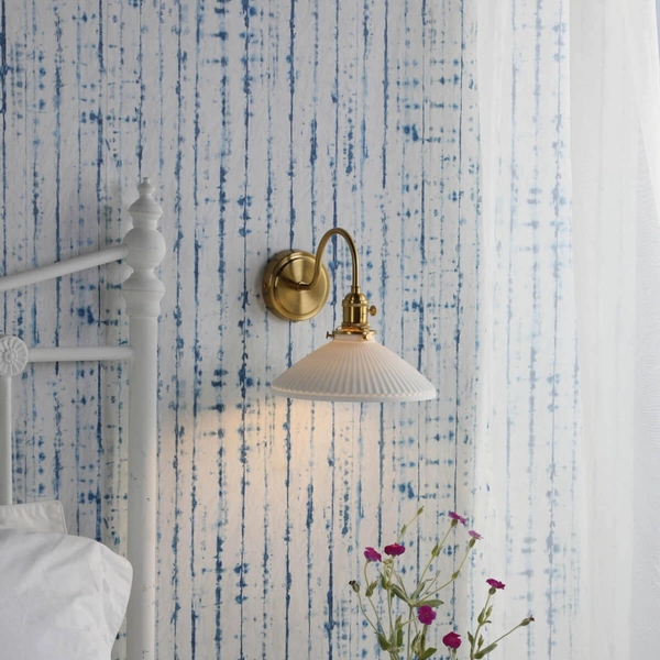 Ścienna lampa do sypialni Hadano HAD0740-10 ceramiczna mosiądz biały