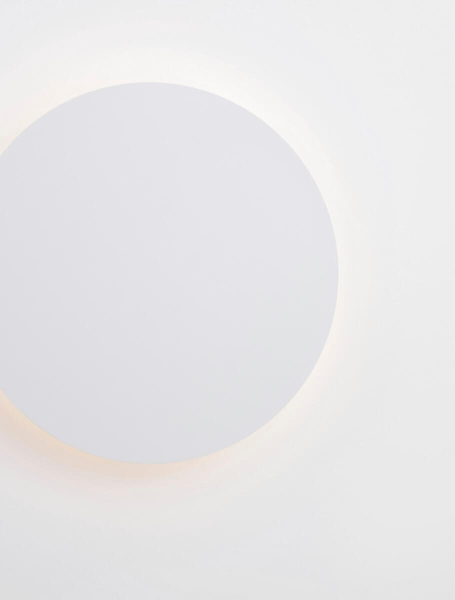 Biały kinkiet natynkowy Chica loftowy LED 12W 3000K do sypialni