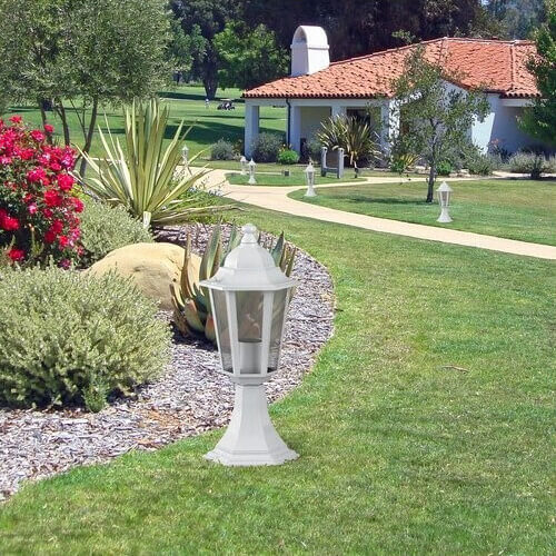 Klasyczna lampka ogrodowa VELENCE 8205 metalowa szklana IP43 biała