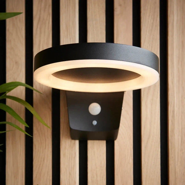 Kinkiet zewnętrzny Ebro 96933 LED 5,88W 3000K IP44 czujnik czarny biały