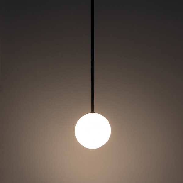 Stylowa lampa wisząca Kier 10307 kula biała czarna