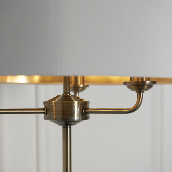 Podłogowa lampa Highclere 98935 Endon do salonu biały mosiądz