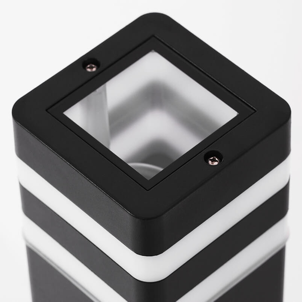 Podłużna lampa ogrodowa Tamiza K-8208 Kaja IP44 słupek metalowa czarna