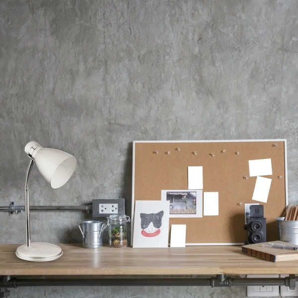 Regulowana lampka biurkowa Patric 4205 na peszlu biały