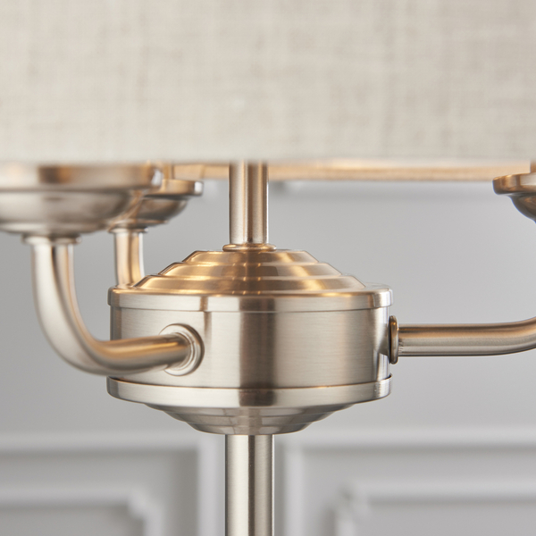 Lampa stołowa klasyczna Highclere 94369 Endon na komodę beż chrom