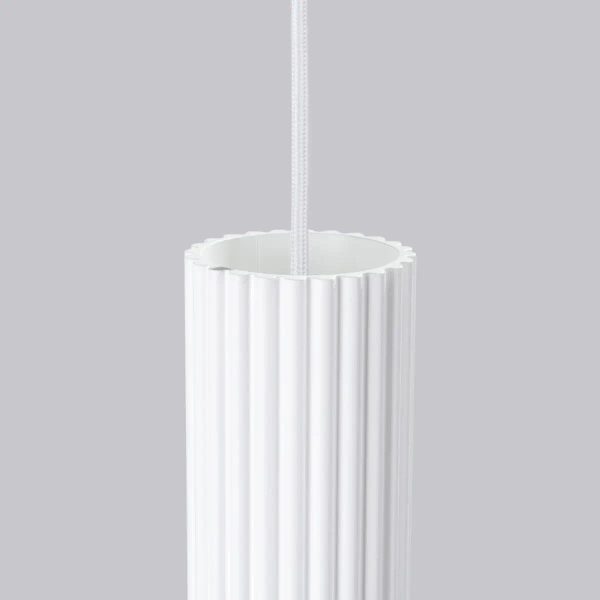 Potrójna lampa wisząca KARBON SL.1538 ryflowana podłużna biała