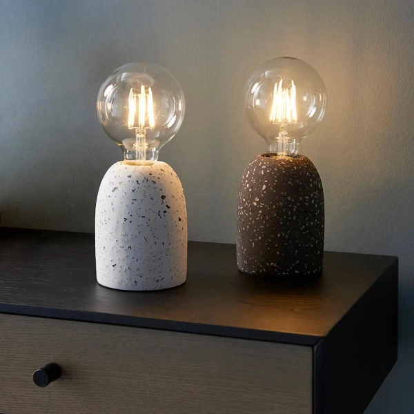 Skandynawska lampa stołowa Terrazzo 78181 lastrykowa biała
