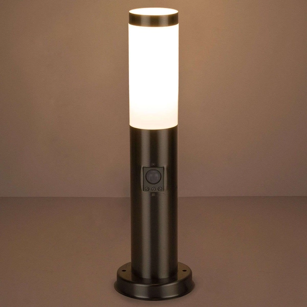 Stojąca lampa zewnętrzna BOSTON z czujnikiem ruchu IP44 stal